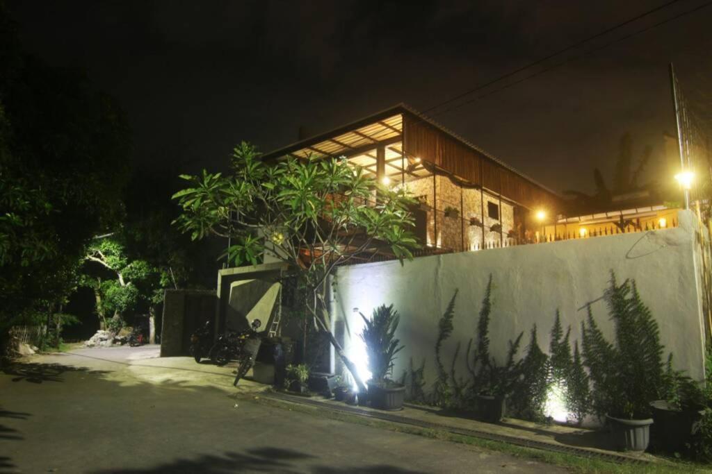 Villa Amalura I Jogyakarta Zewnętrze zdjęcie