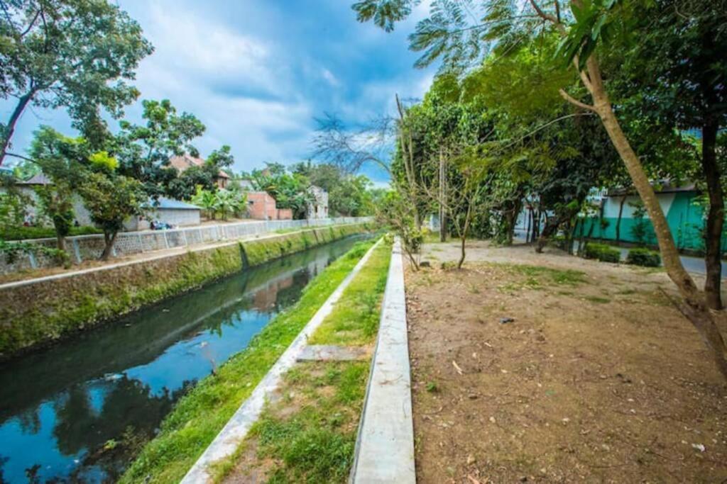 Villa Amalura I Jogyakarta Zewnętrze zdjęcie