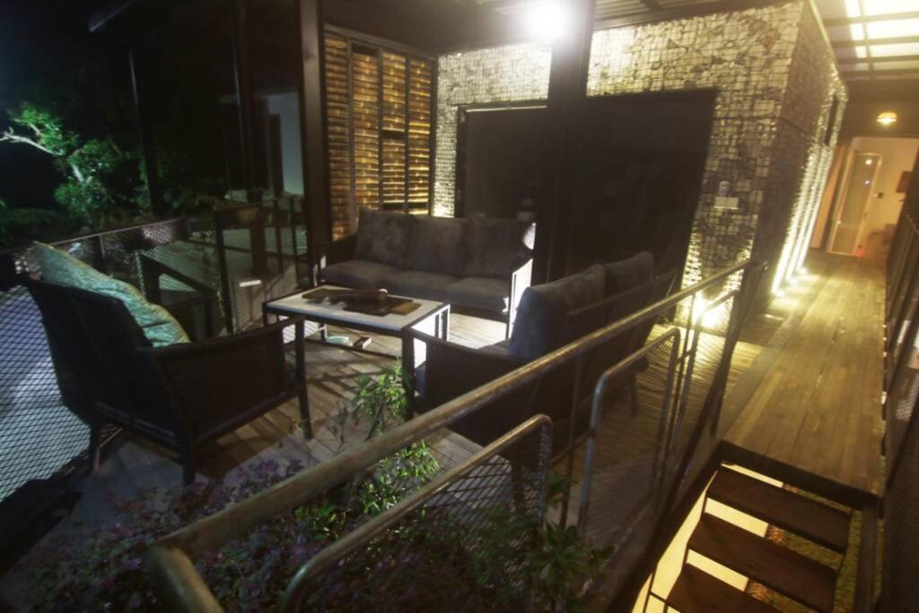 Villa Amalura I Jogyakarta Zewnętrze zdjęcie
